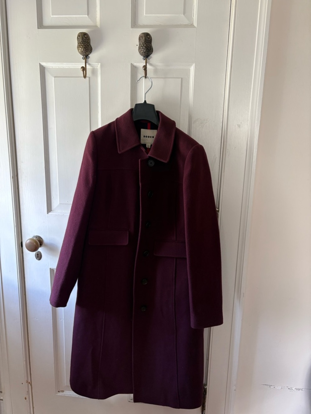 Classic Boden Women's  Wool Coat in Burgandy/Plum.